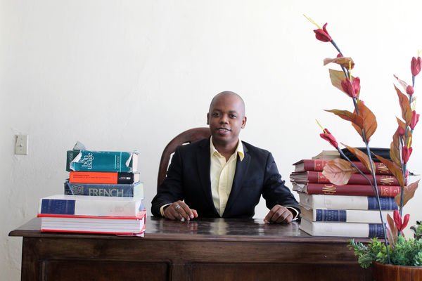 Obrillant DAMUS, enseignant-chercheur à l’Université d’Etat d’Haïti