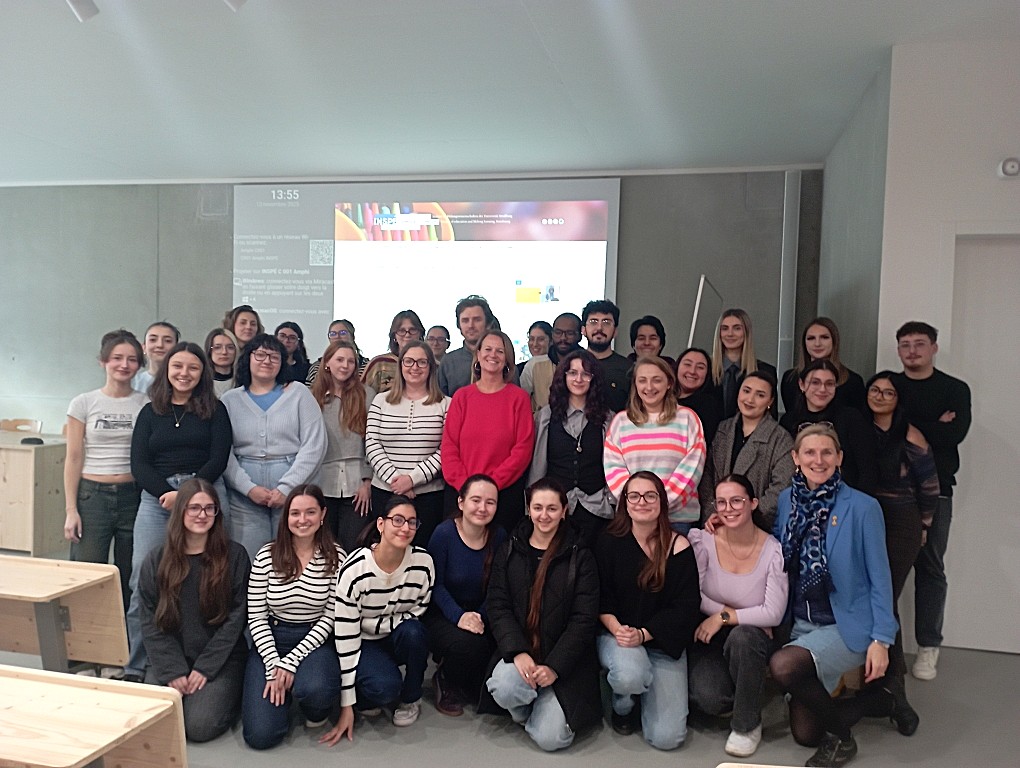 <strong>Photo des M1 Encadrement éducatif lors de la conférence | Crédit photo : INSPE</strong> Photo des M1 Encadrement éducatif lors de la conférence | Crédit photo : INSPE